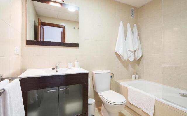 Colón12 Urban Apartment