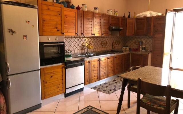 andrew's apartment - mulinia residence