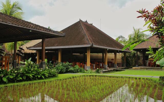 Saren Indah Hotel