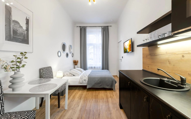 Krasova Apartments