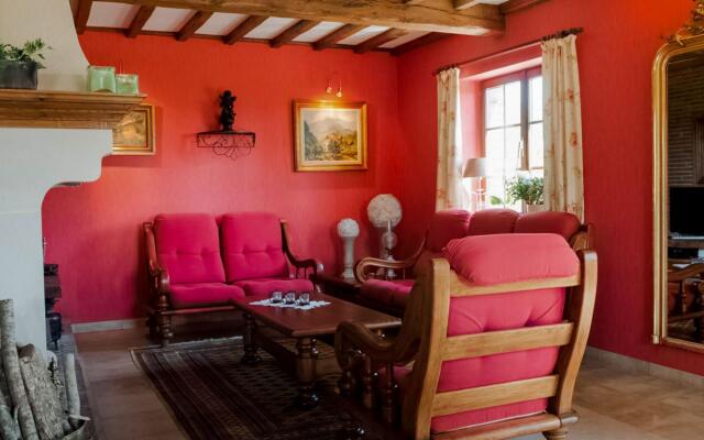 Appealing villa in Bièvre with garden