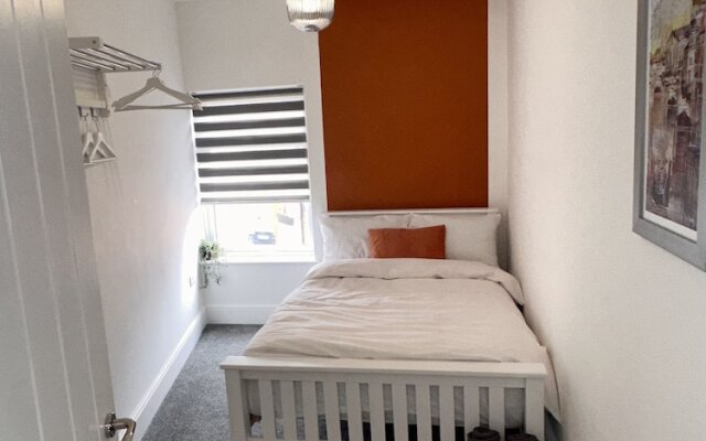 50 wood street burton