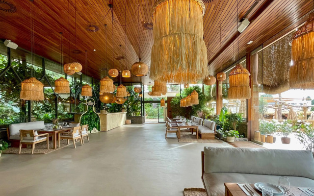 Torre Melina, a Gran Meliá Hotel