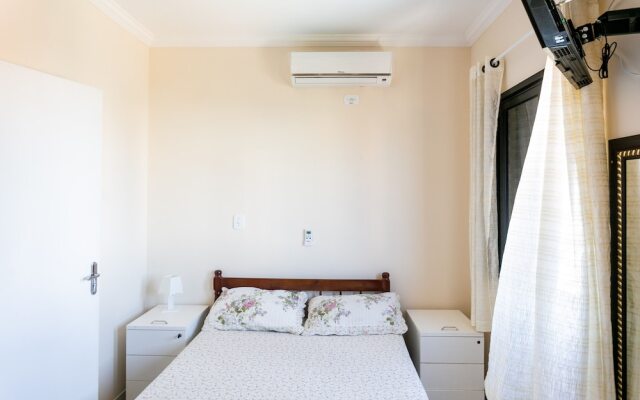 Piscina, Ar-condicionado a 200m da praia