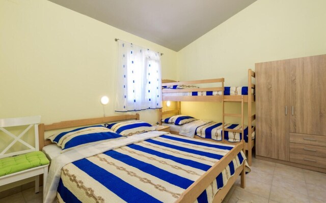 Nice Apartment in Kosljun With Wifi and 1 Bedrooms