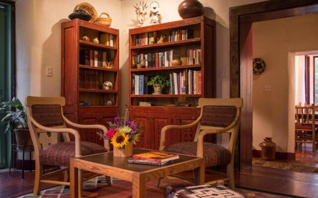 Inn Of The Turquoise Bear