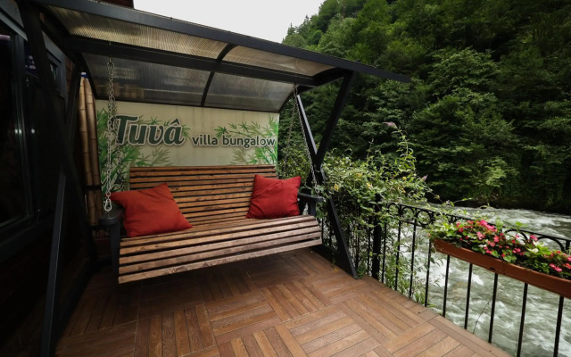 Tuva Villa's