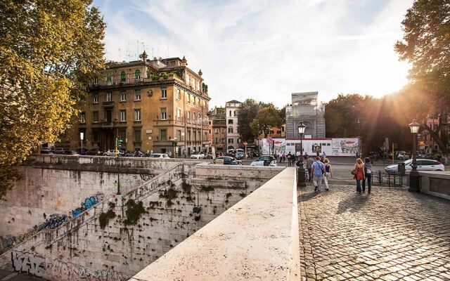 Wanderlust, 3 Bedroom Air Conditioned Apartment in Trastevere