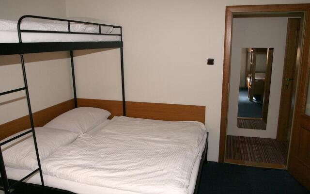 Euro Hostel