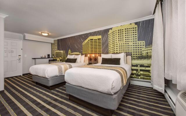Best Western Plus Milwaukee West