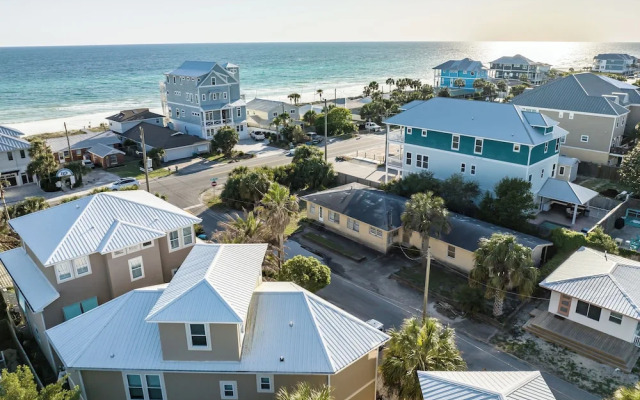 104 Derondo St - Cs the Day