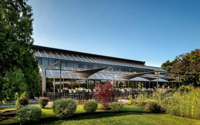 Sheraton Montreal Airport Hotel