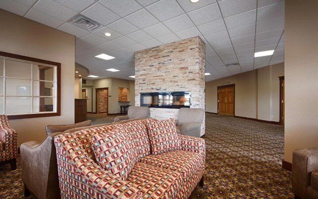 Crossroads Hotel and Event Center