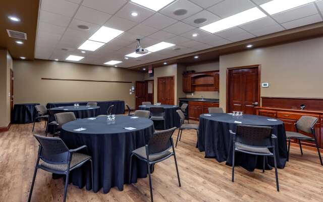 Best Western Plus Meridian Hotel