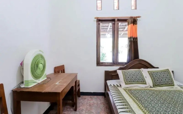 Rock Garden Homestay And Resto By Zuzu
