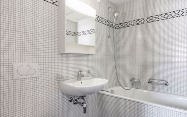 Apt B11/R - Residence Vasco de Gama