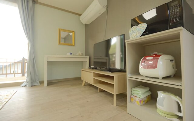 Miryang Starlight Town Pension