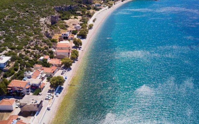 Amfilissos Hotel