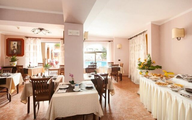 Andromaco Palace Hotel