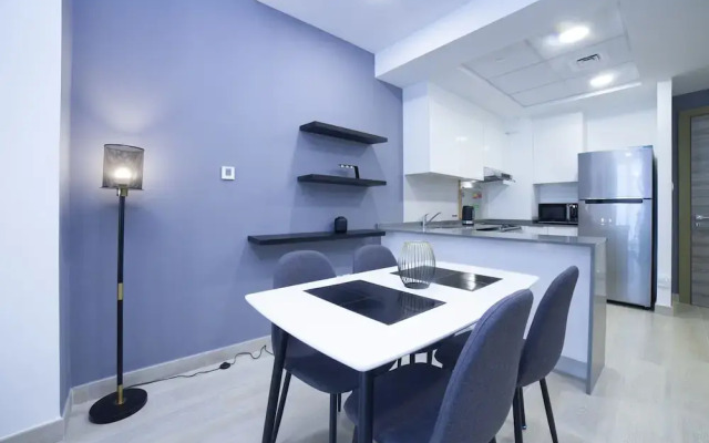 Sophisticated Modern 1 BR on Blooms A JVC