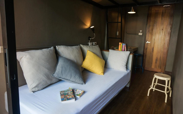In A Box Hostel