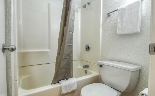 Motel 6 Los Angeles - Norwalk