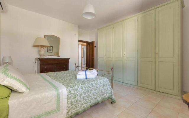 Villa Chiaraluna by BarbarHouse