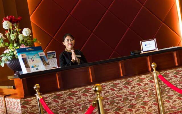 Best Western Mangga Dua Hotel and Residence