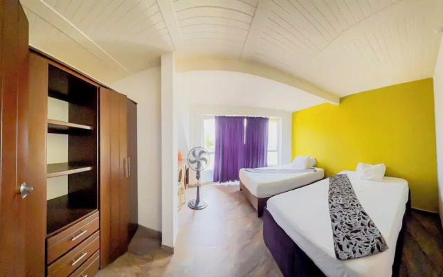 Altos de agua blanca