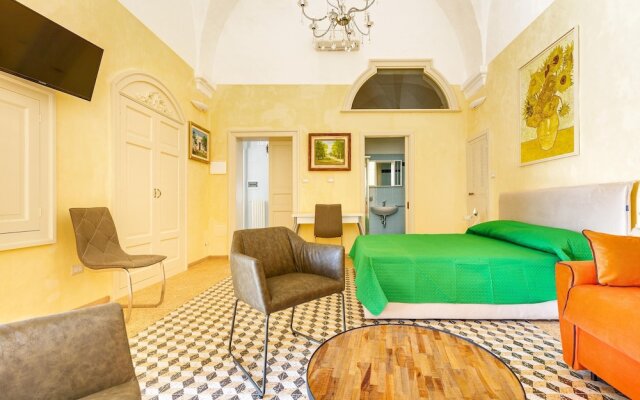 2043 Antica Dimora Stasi by Barbarhouse