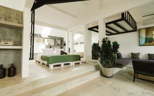 2 BR Modern Art Loft Canggu