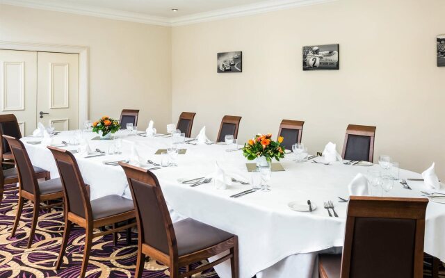 Mercure Dartford Brands Hatch Hotel & Spa