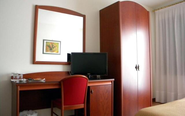 Hotel Corone