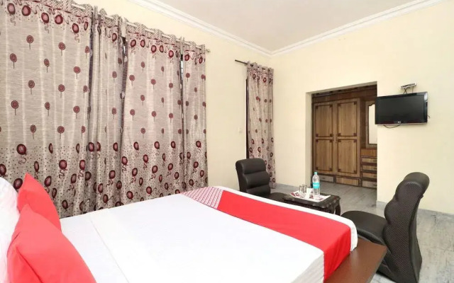 Treebo Trend Aditya & Kings