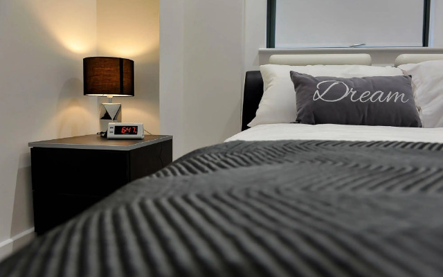 Select Serviced Accommodation - Garrard House