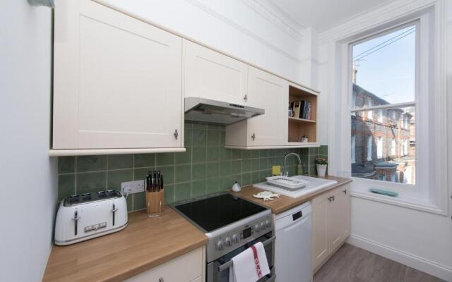 Fantastic Sea View, 1 bed sleeps 4