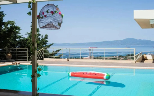Modern Luxury Villa with Pool, just 5min to sea
