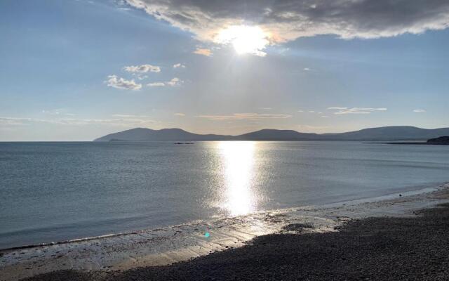 Carsphairn Lodge - Lovely 2-bedroom rental unit by the sea