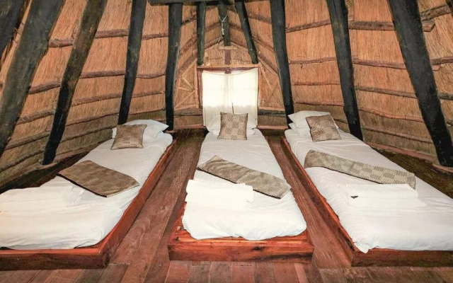 Antelope Park Safari Lodge