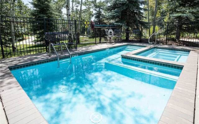 Evergreen Townhome #1