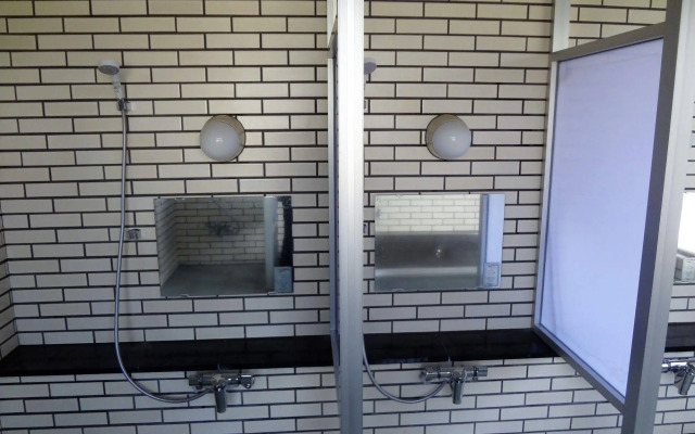 FBH Fuji Backpackers Hostel