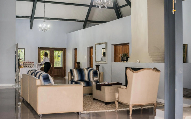Mount Shekinah Country Hotel