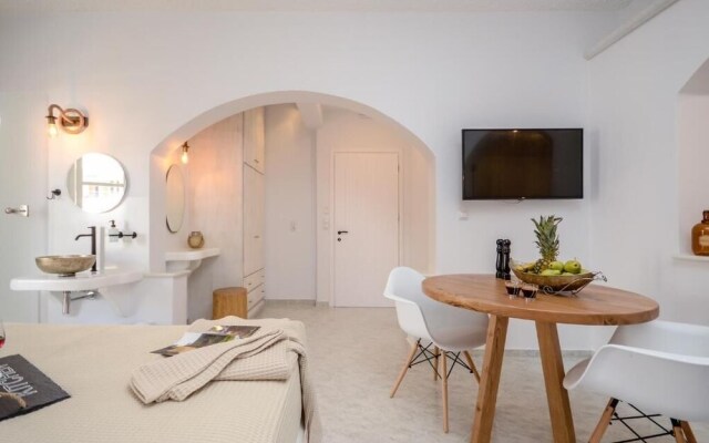 Smirida Suites