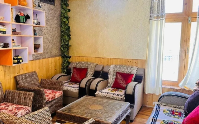 Paradise Leh Residency