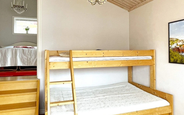 8 Person Holiday Home in Uddevalla-by Traum