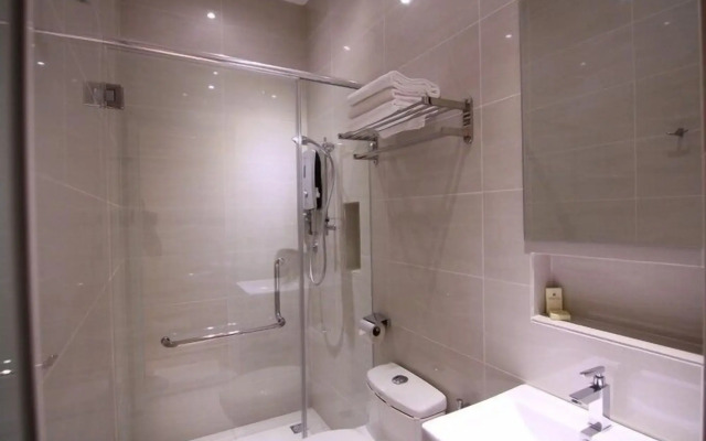 The V Hotel