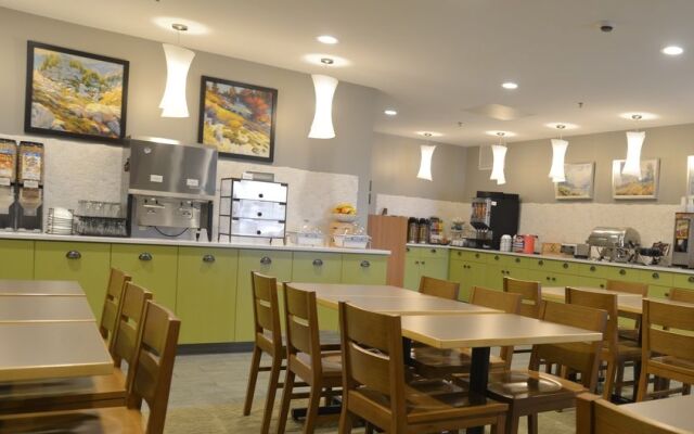 Country Inn & Suites By Carlson, Duluth North, MN