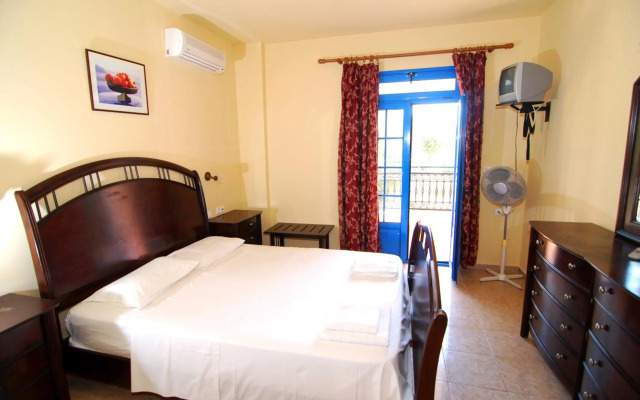 Chrysoula Hotel & Apartments