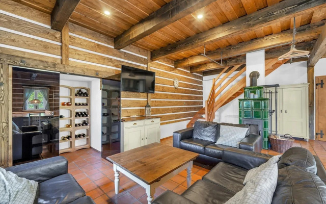 Villa Near Krkonose National Park