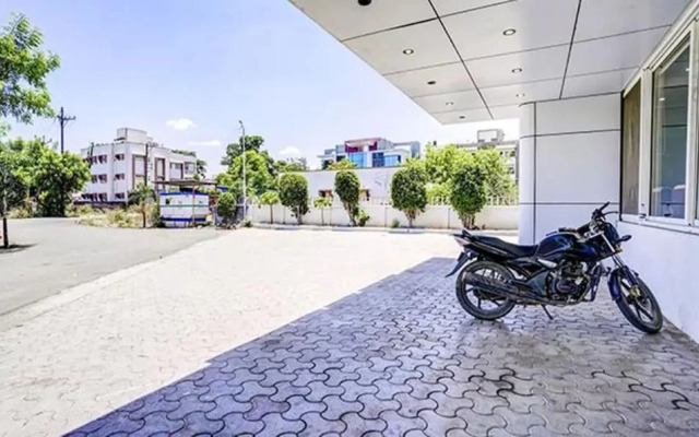 Sai Govind Hotel